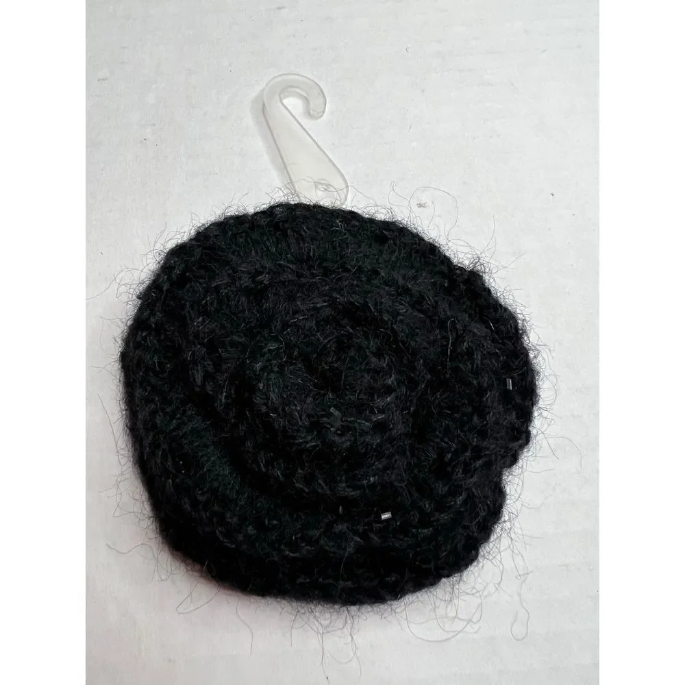 3/$15 or 5/$20 Cream and black knit flower appliqués